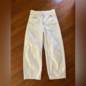 White Barrel Jeans Zara